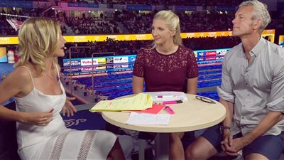 بالصور.. مذيعة BBC تتعمد الإثارة أثناء تقديمها بطولة العالم للسباحة