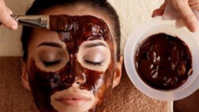 ماسك القرفة والعسل يجعل بشرتك صافية وخالية من العيوب