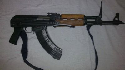 ضبط تجار أسلحة وبحوزتهم طبنجة وفرد خرطوش وذخيرة بالبحيرة