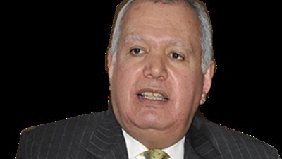 محمد العرابى: «أبو الغيط» قادر على تصويب المسار واعتراض قطر يصب في صالحه