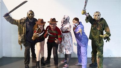 بالصور.. سكان لندن يتألقون بملابس مهرجان الكوميك كون