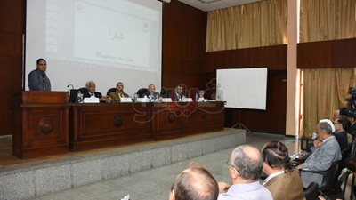 رئيس جامعة القاهرة: «اللغة وسيلة للانفتاح على الحضارات»