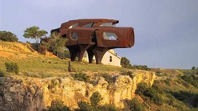 بالصور.. أغرب التصميمات المعمارية في العالم