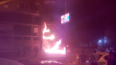 إخماد حريق بـ«هايبر ماركت» بجوار فيلا المحافظ في الفيوم (صور)