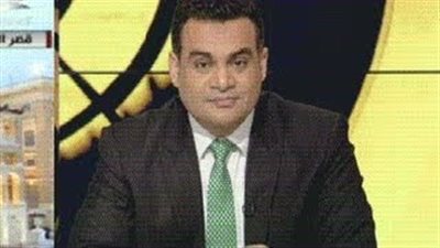 بالفيديو.. متصلة لمذيع «الجزيرة»: «انت بتشتم في مصر علشان شوية فلوس»