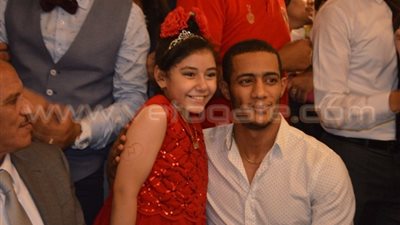 بالصور.. محمد رمضان والسبكي وصافيناز في حفل زفاف ابنة شقيق رجل أعمال