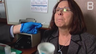 بالفيديو.. كبسولة تكتشف سرطان المريء بعد ابتلاعها