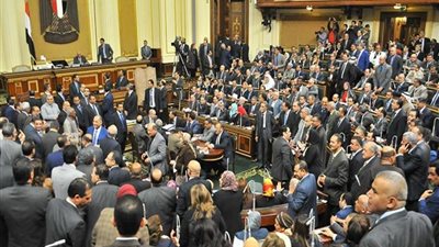 المفوضين توصي برفض دعوى إلزام نواب البرلمان بالتفرغ