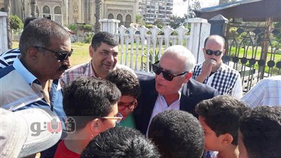 بالصور..محافظ بورسعيد يشيد بفكرة طلاب للحفاظ على البيئة