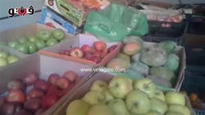 بالفيديو.. تباين أسعار الفاكهة والخضراوات بالأسواق