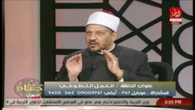 مستشار المفتي يطالب أصحاب المقاهي بخفض الأسعار ومنع الشيشة