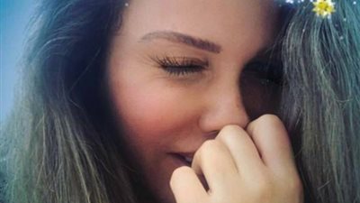 نيكول سابا تشوق جمهورها: انتظروا مفاجأة قريبًا