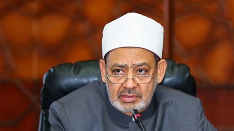  الدكتور أحمد الطيب،