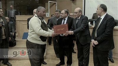 تكريم مزارعي القمح الأعلى إنتاجية في اجتماع حملة النهوض بالمحصول