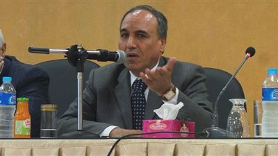 بيان ٤ من أعضاء مجلس الصحفيين ضد دعوة وزير الداخلية لزيارة النقابة