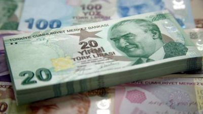 الليرة التركية تفقد 60 قرشًا بسبب تطاول 