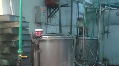 غلق مصنع ألبان دون ترخيص في البحيرة