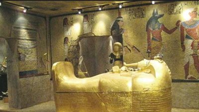 حقيقة النصوص الحامية لمقابر ملوك الفراعنة