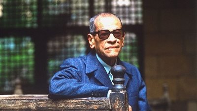 استطلاع: أعمال نجيب محفوظ وأحمد مراد الأكثر مبيعا بمعرض الكتاب