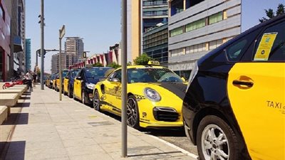 بالصور.. بورش 911 تيربو تتحول إلى أسرع تاكسي في العالم