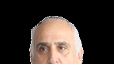 مصطفى المنيري طبيب الزمالك السابق : الزواج المبكر يزيد اللياقة البدنية عند لاعبى الكرة