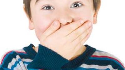 كيف تخلِّصين طفلك من استخدام  الألفاظ البذيئة والشتائم