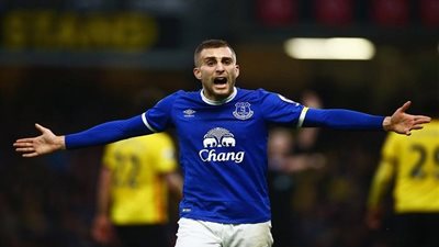 جيرارد ديلوفيو: رونالدينهو قدوتي وملهمي في كرة القدم