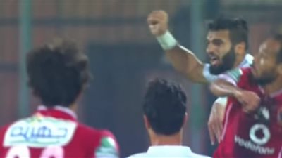 بالفيديو.. لحظة إصابة مدافع الاتحاد بكسر في الجمجمة بسبب تدخل وليد سليمان