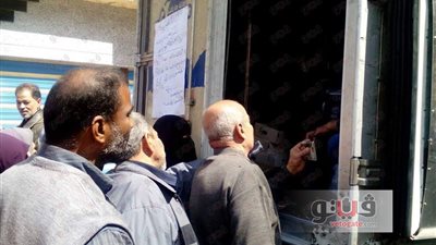 بالصور.. تموين بورسعيد تدفع بسيارات سلع غذائية مدعمة