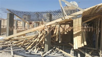 بالصور.. إزالة أعمال بناء طوابق مخالفة لعقار بالهرم