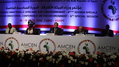 «البيئة الأفريقى»: نفقد 195 مليار دولار سنويا بسبب نهب الموارد