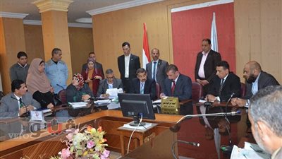 بالفيديو.. محافظ كفرالشيخ لوكيل التعليم: حصة الدرس الخصوصي بـ150جنيها