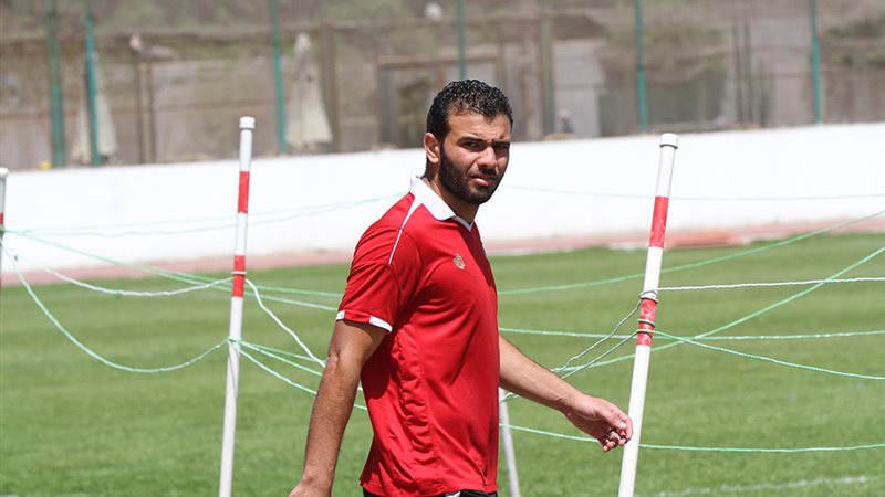 عماد متعب ينتظم في