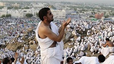 للحجاج:7 طرق تحمي من ضربات الشمس والإصابة بالجفاف