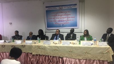 رابطة طلاب جنوب السودان تكرم رئيس جامعة حلوان (فيديو)