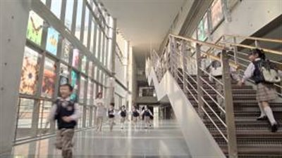 بالفيديو.. سامسونج تبهر العالم بجهاز عرض مطوي بداية 2015