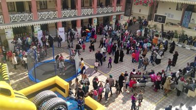 المدرسة اليونانية الحديثة ببورسعيد تحتفل بانتهاء الترم الأول (فيديو وصور)