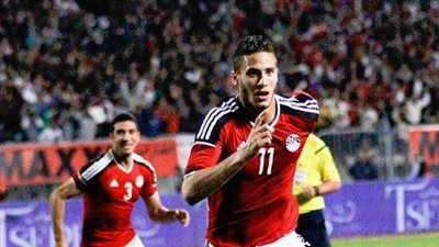 «شالكه» و«شتوتجارت» يراقبان رمضان صبحي