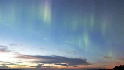 عاصفة «جيومغناطيسية» تضرب القطبين الشمالي والجنوبي