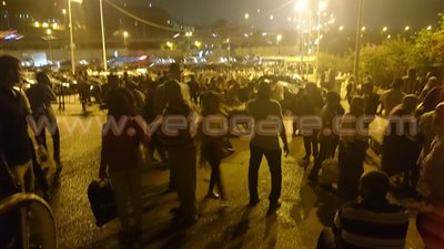 بالصور.. تزايد أعداد الجمهور قبل بدء حفل محمد محسن