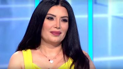 عبير صبري عن أحلام: عندها طاقة إيجابية وحيوية وتواضع