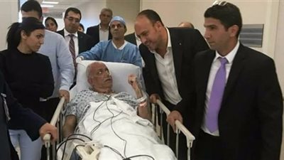 نجاح عملية زراعة الرئة لصائب عريقات