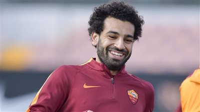 بالصور.. صلاح يختتم استعداداته مع روما لمواجهة كروتوني