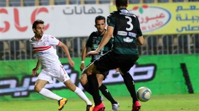 طاقم تحكيم تونسي يدير لقاء الزمالك أمام بجاية الجزائري