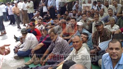 إضراب 41 موظفا بدهب اعتراضا على سياسة توزيع شقق الإسكان