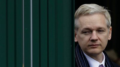 الإكوادور تمنح مؤسس «ويكيليكس» بطاقة إثبات هوية