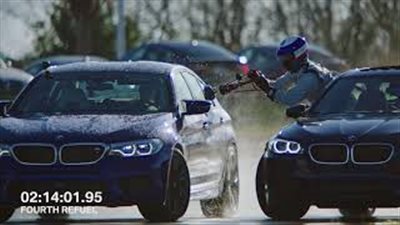BMW تحطم الأرقام القياسية بأطول درفت في العالم (فيديو)