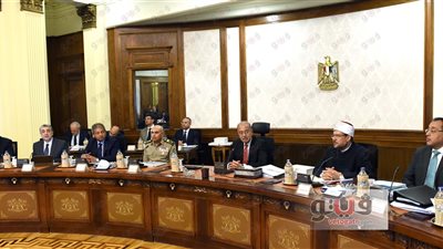 الحكومة تنفي اعتبار يوم 6 أغسطس إجازة رسمية