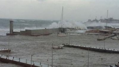 توقف حركة الملاحة بكفر الشيخ بسبب الأمطار