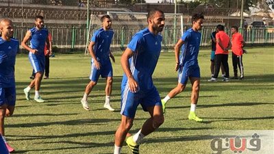 بالصور.. محمد سوستة يشارك في مران المقاولون